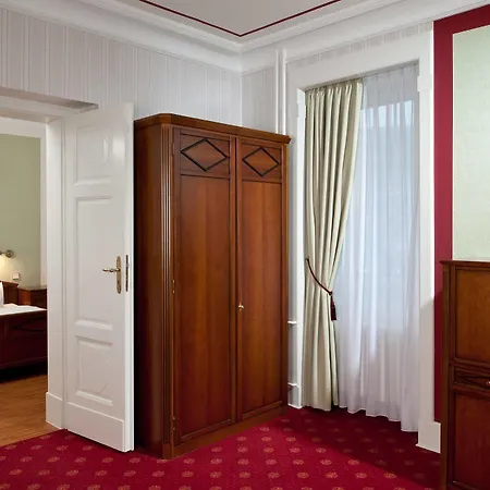 Amalienhof Hotel 3*